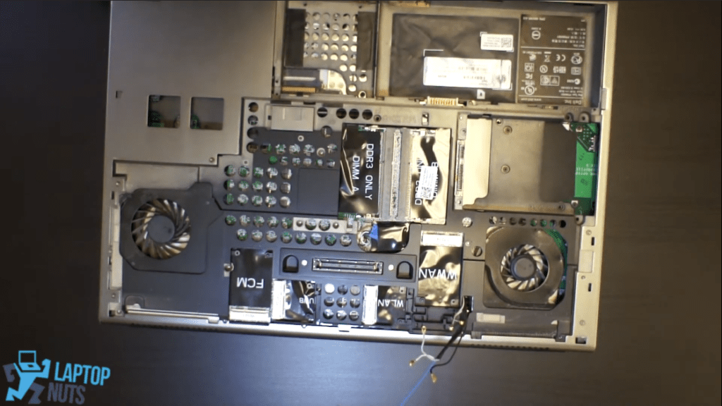 laptop-dell-precision-m6500-disassembly-take-apart-sell